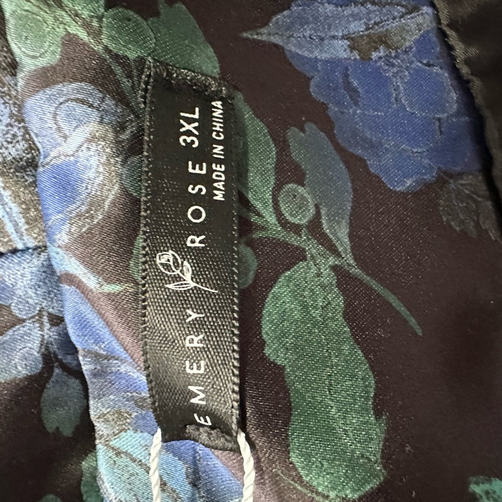 Satin Black Floral Patterned Blazer Size 3XL - Picture 3 of 3